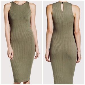 NWOT Olive midi body-con dress